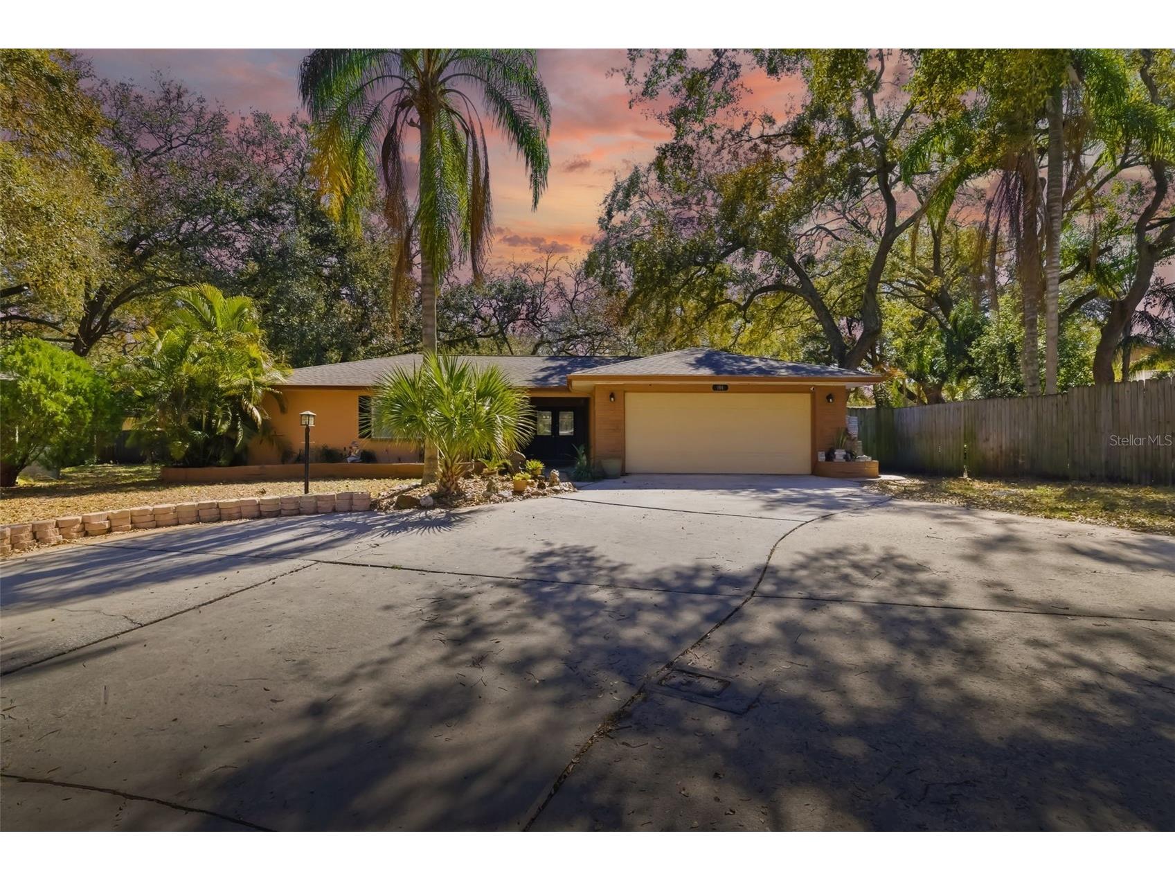 186 Sunward Avenue Palm Harbor FL 34684 A4682536 image1