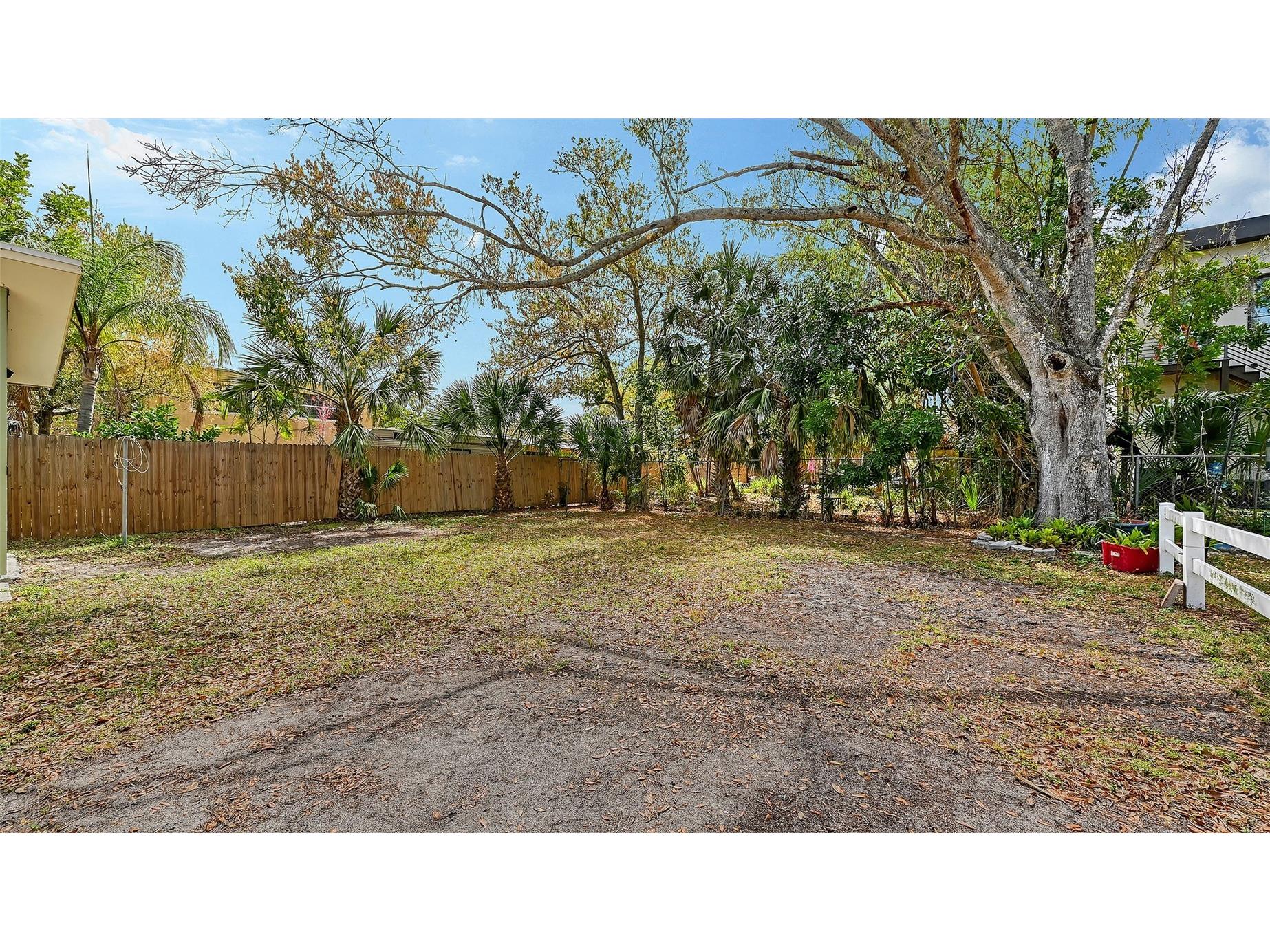 1860 7th Street Sarasota FL 34236 A4685678 image35