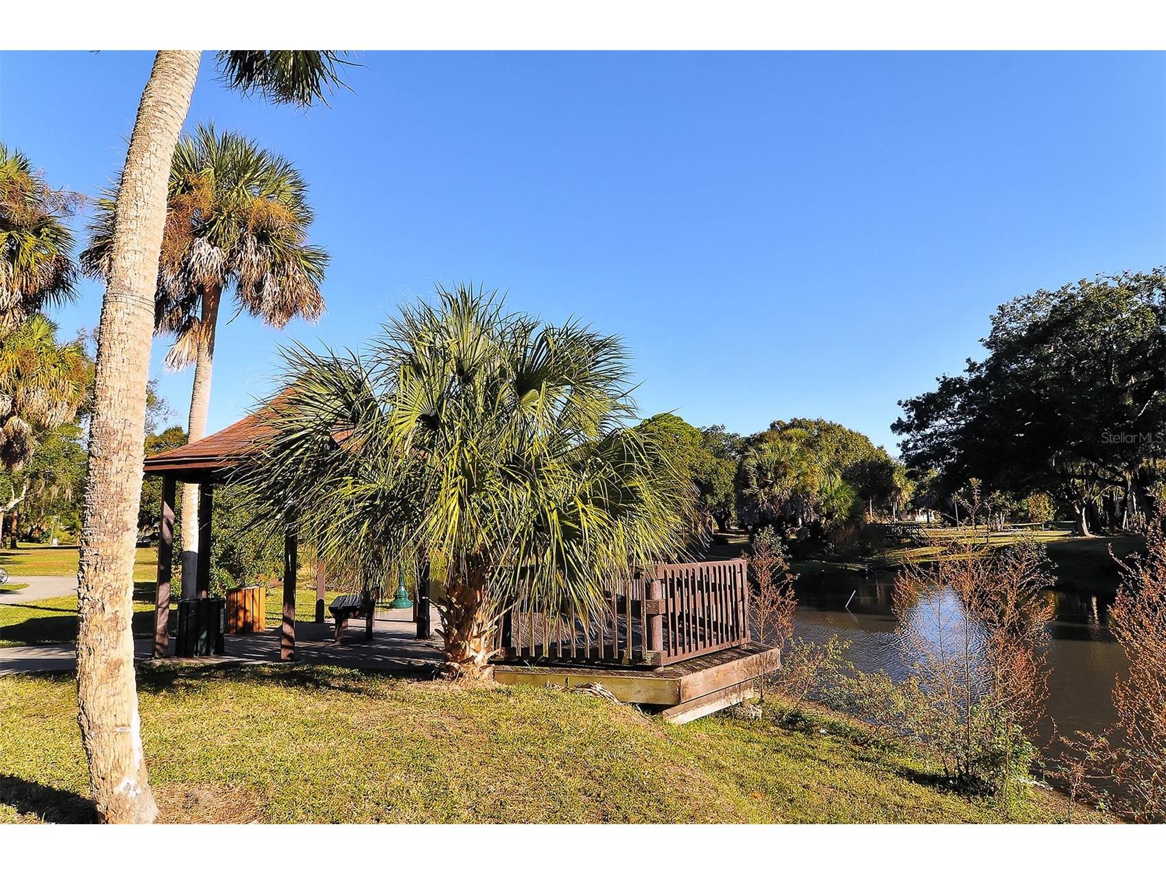 1860 7th Street Sarasota FL 34236 A4685678 image46