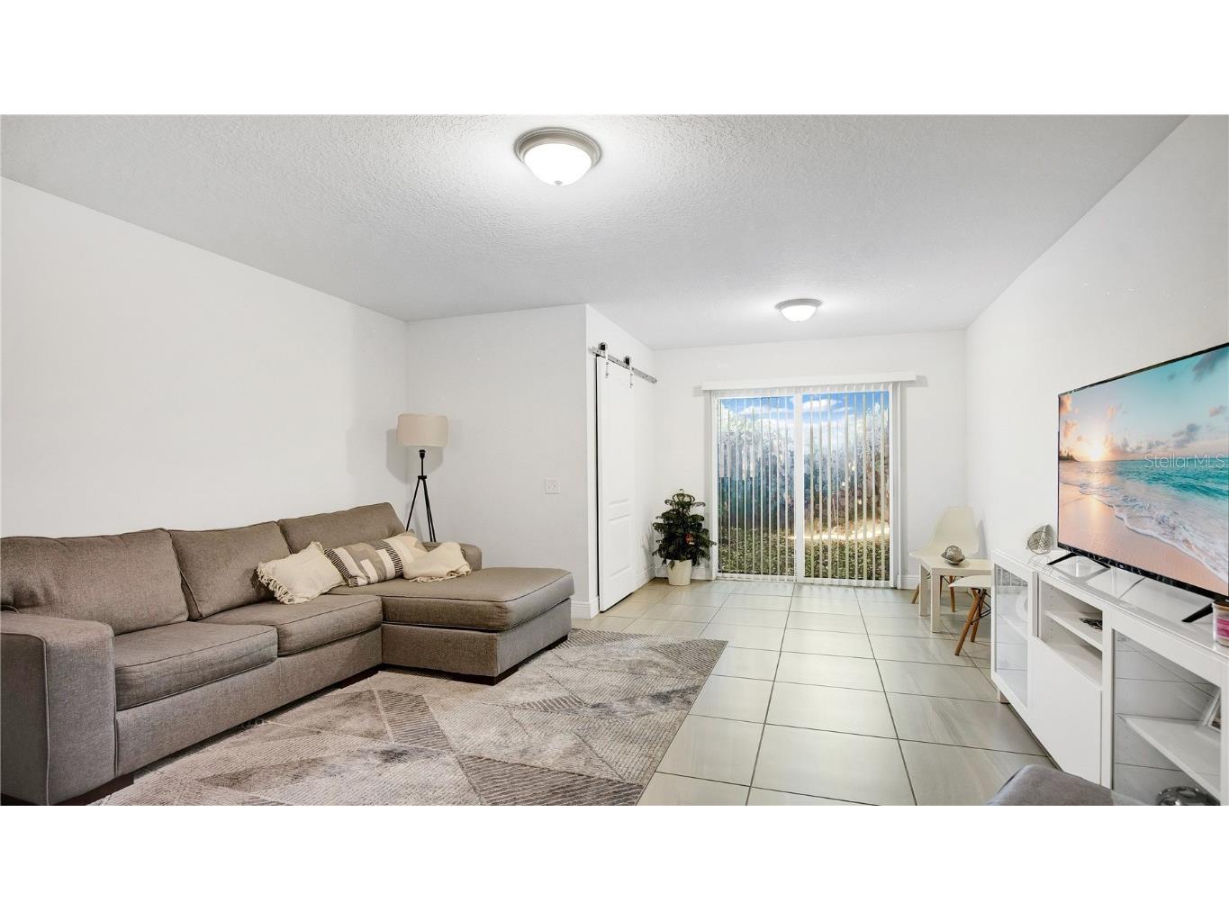 1860 Foxhall Circle Kissimmee FL 34741 S5137345 image3