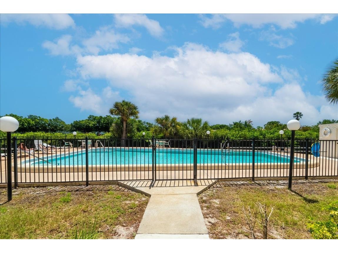 1860 Massachusetts Avenue NE #101 Saint Petersburg FL 33703 TB8449772 image22