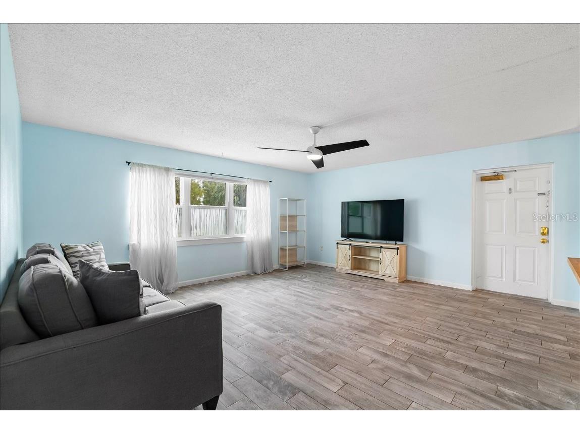 1860 Massachusetts Avenue NE #101 Saint Petersburg FL 33703 TB8449772 image7