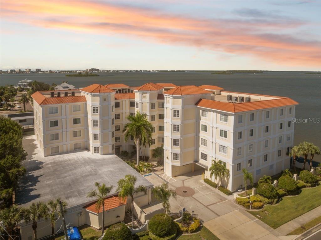 1860 N Fort Harrison Avenue #106 Clearwater FL 33755 - OLD CLEARWATER BAY TB8441926 image1