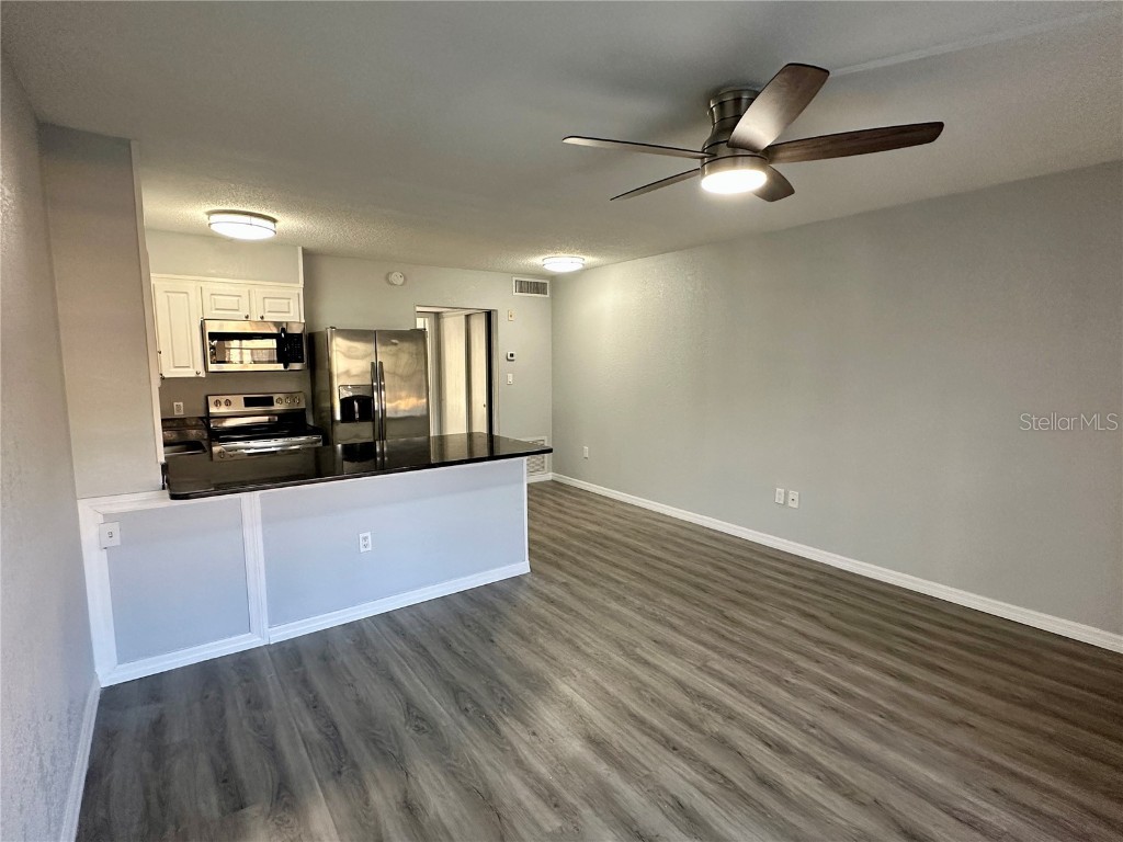 1860 Phillippi Shores Drive #2B Sarasota FL 34231 - PHILLIPPI CREEK A4675674 image2