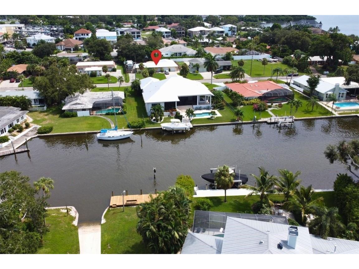 1860 Southpointe Drive Sarasota FL 34231 A4643081 image3