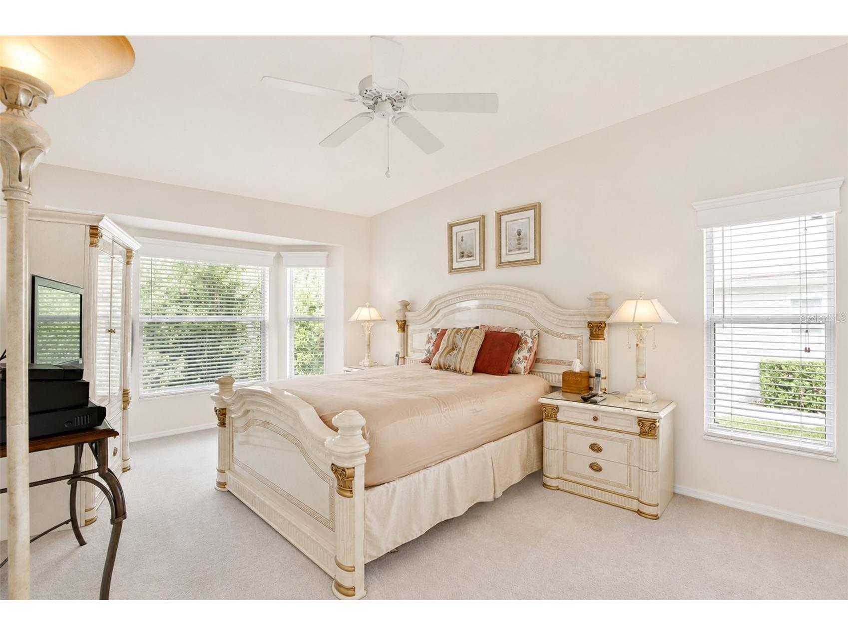 18601 Queen Brooks Court Hudson FL 34667 W7887585 image18