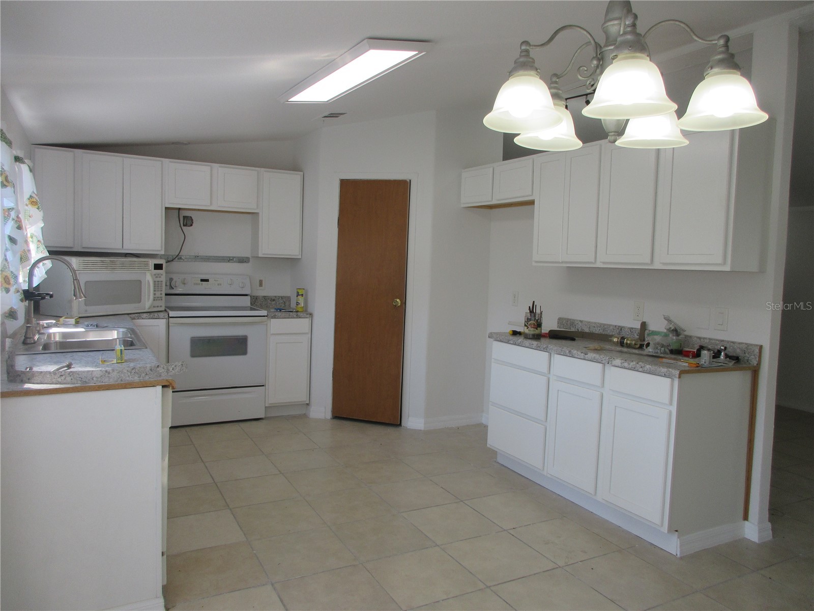 18601 SE 24th Lane Ocklawaha FL 32179 OM719937 image13