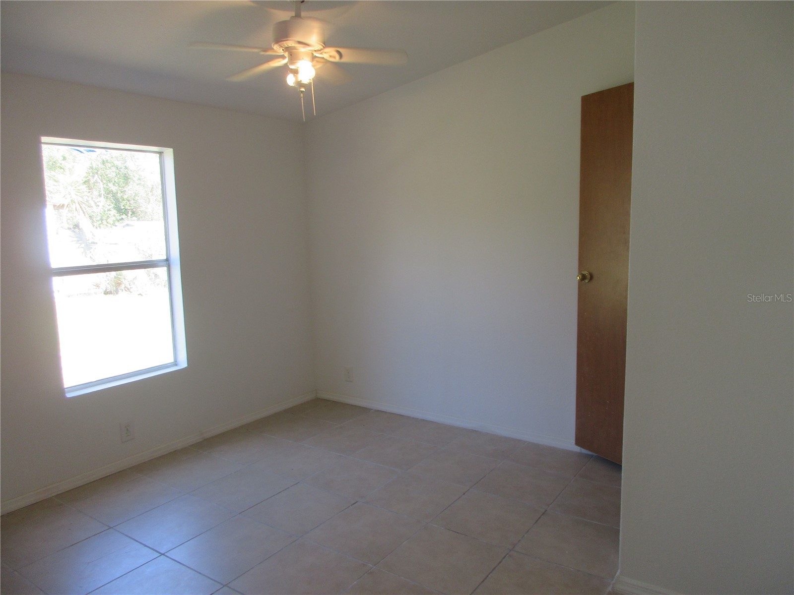 18601 SE 24th Lane Ocklawaha FL 32179 OM719937 image19