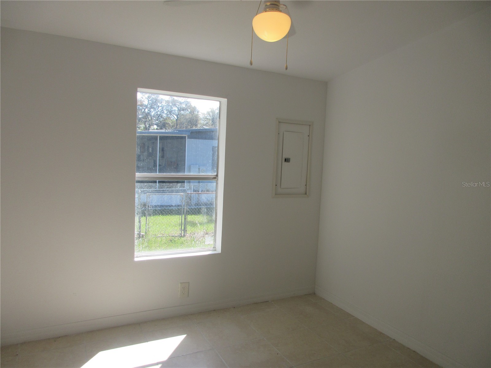 18601 SE 24th Lane Ocklawaha FL 32179 OM719937 image26