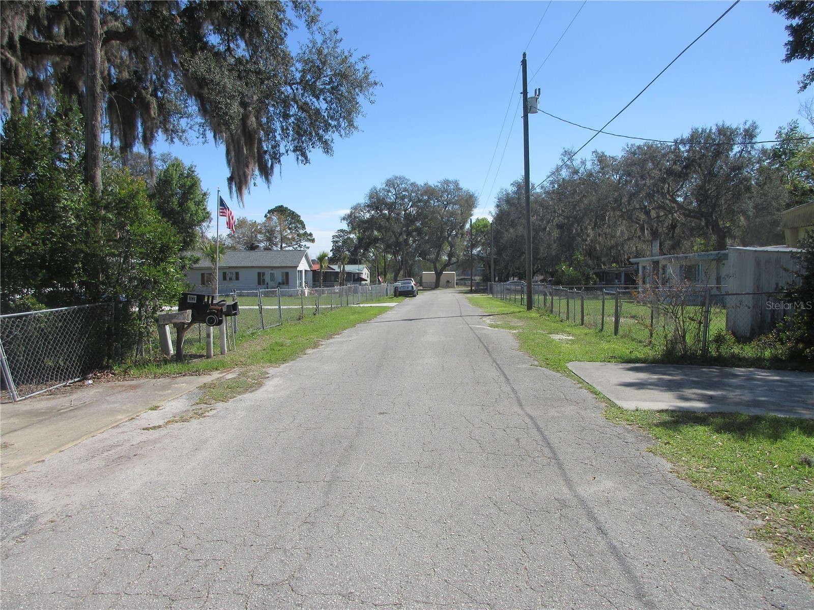 18601 SE 24th Lane Ocklawaha FL 32179 OM719937 image93