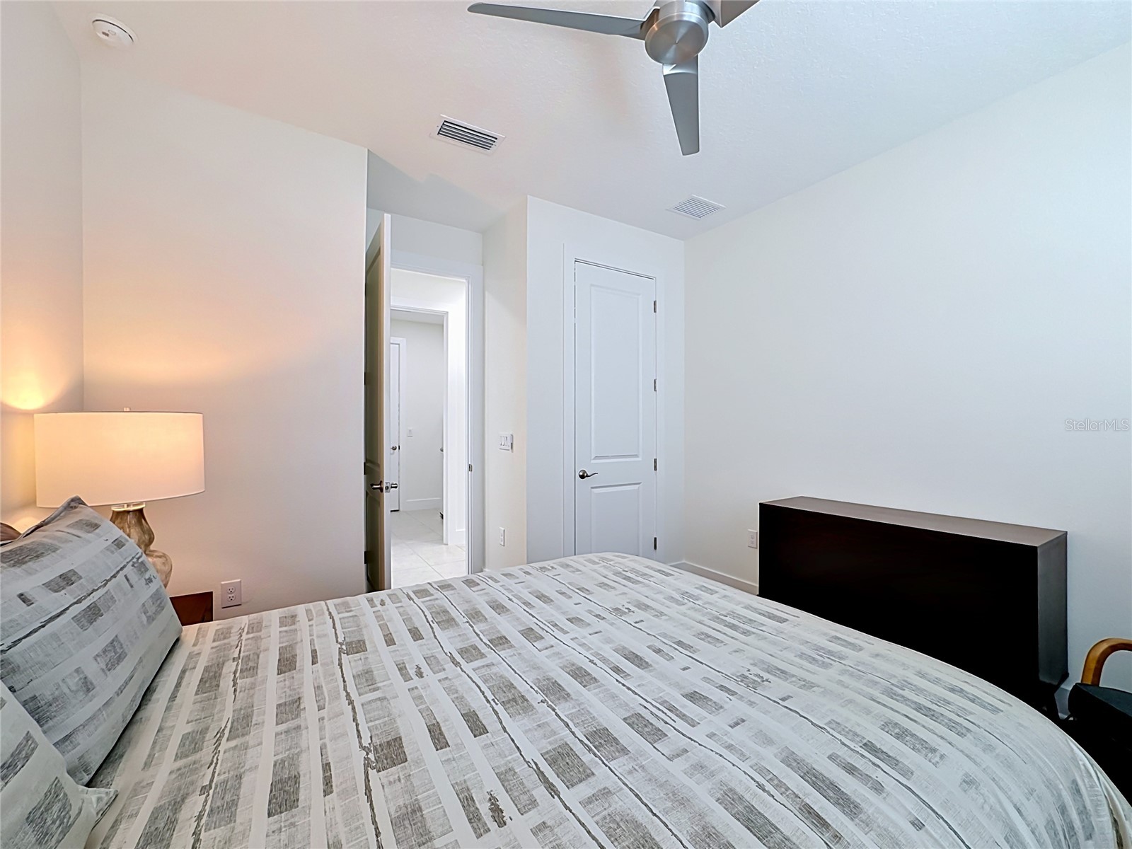 18604 Dayspring Place Venice FL 34293 N6144509 image37