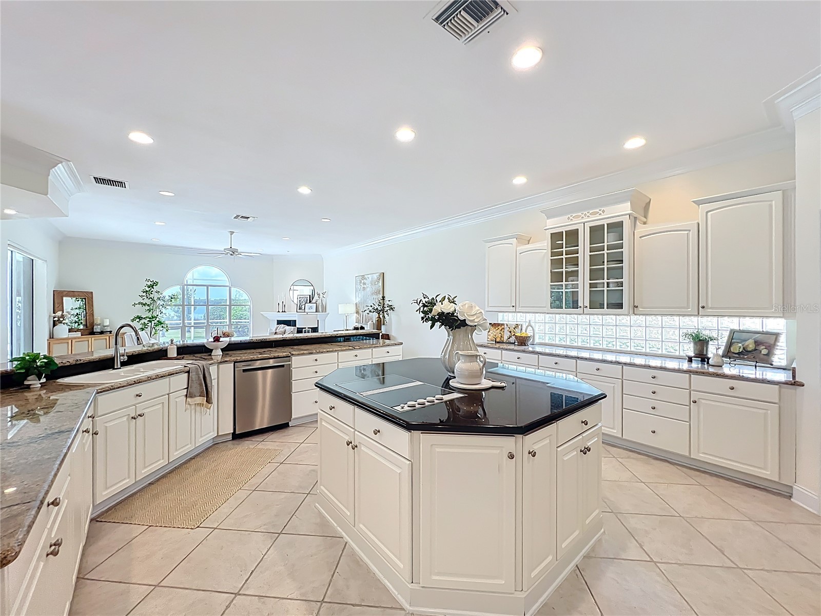 1861 Edgewater Drive Mount Dora FL 32757 - LOCH LEVEN G5111015 image18