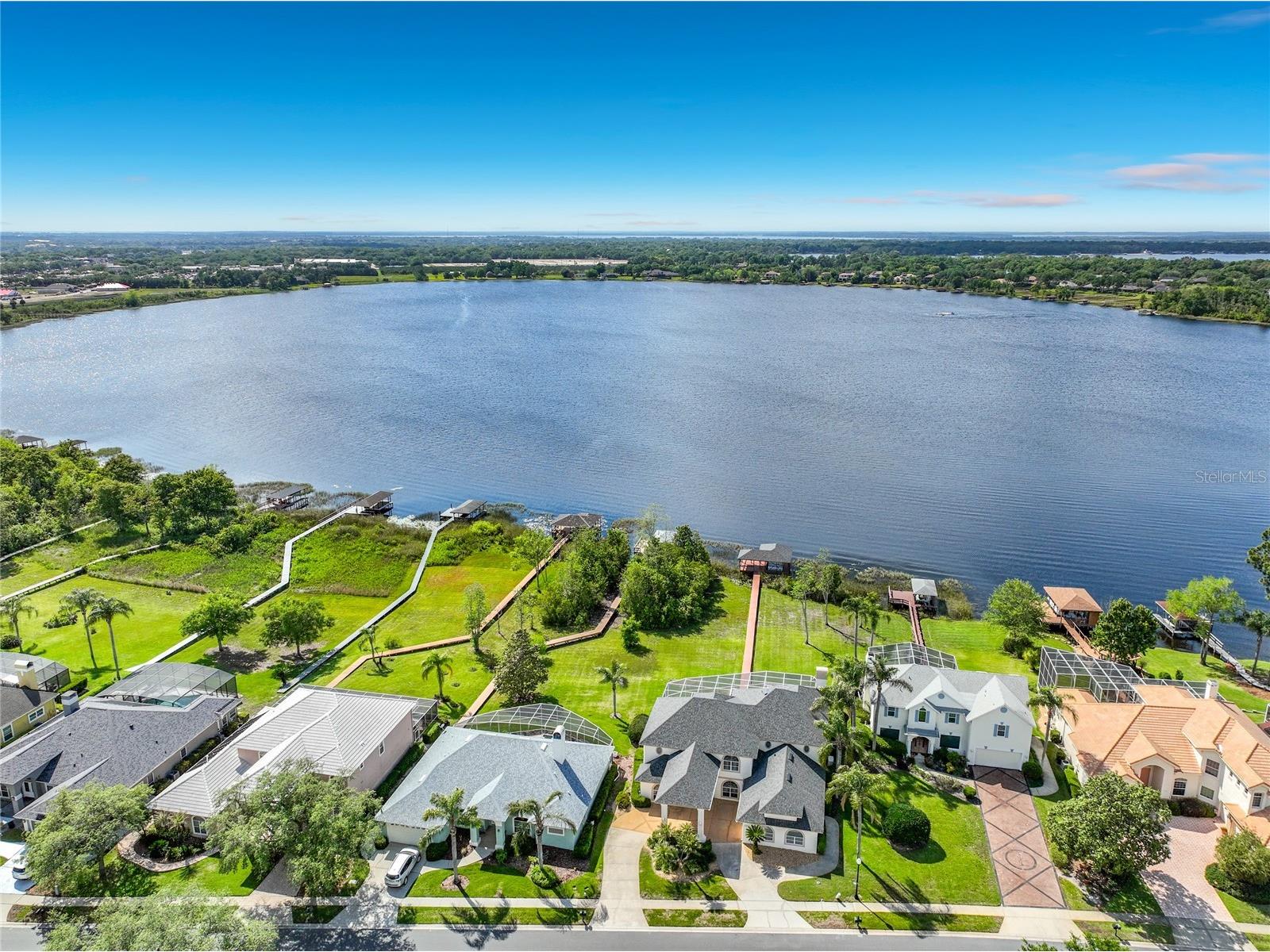 1861 Edgewater Drive Mount Dora FL 32757 - LOCH LEVEN G5111015 image2
