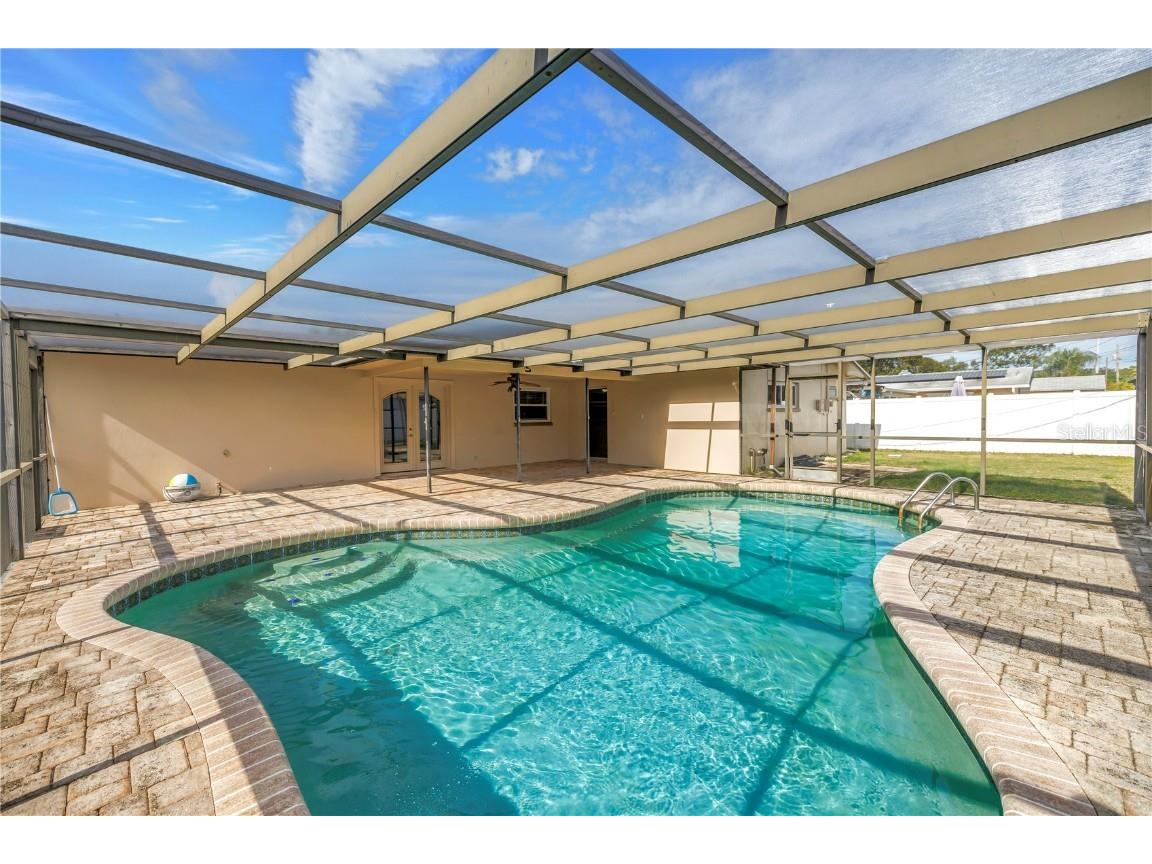 1861 Princeton Drive Clearwater FL 33765 TB8461258 image2