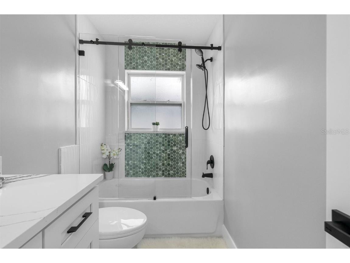 1861 Shore Acres Boulevard NE Saint Petersburg FL 33703 TB8448516 image23