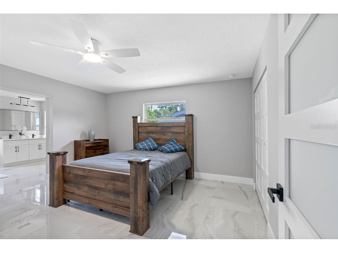 1861 Shore Acres Boulevard NE Saint Petersburg FL 33703 TB8448516 image28