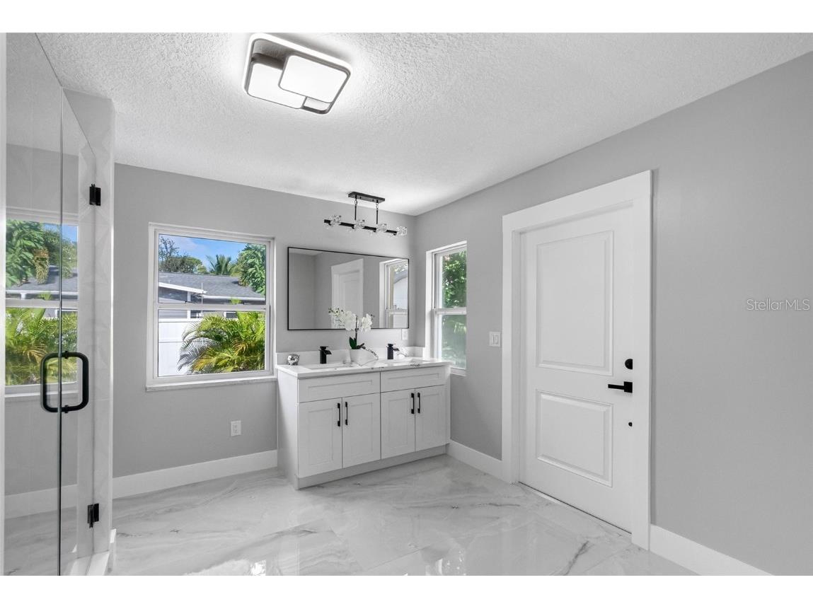 1861 Shore Acres Boulevard NE Saint Petersburg FL 33703 TB8448516 image31