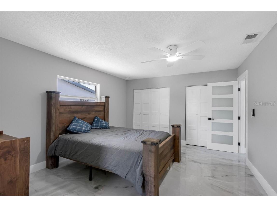 1861 Shore Acres Boulevard NE Saint Petersburg FL 33703 TB8448516 image32