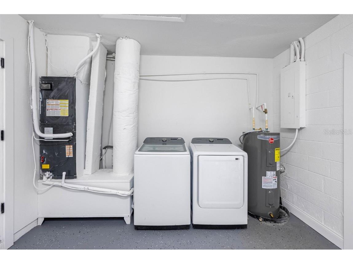 1861 Shore Acres Boulevard NE Saint Petersburg FL 33703 TB8448516 image35