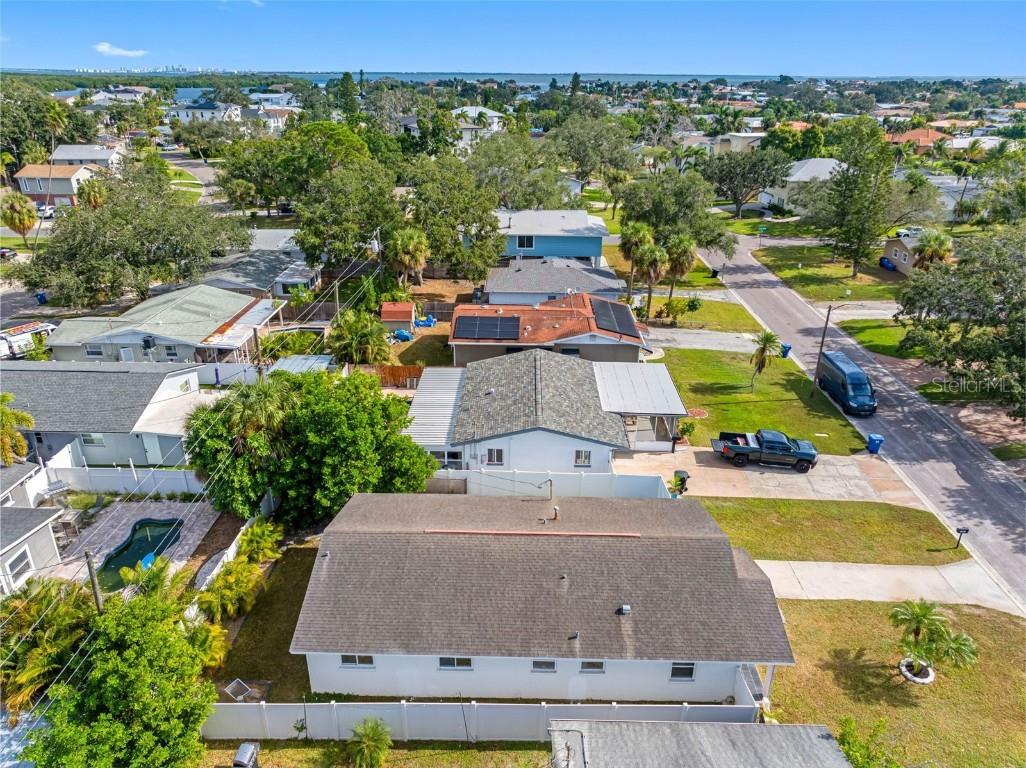 1861 Shore Acres Boulevard NE Saint Petersburg FL 33703 TB8448516 image48