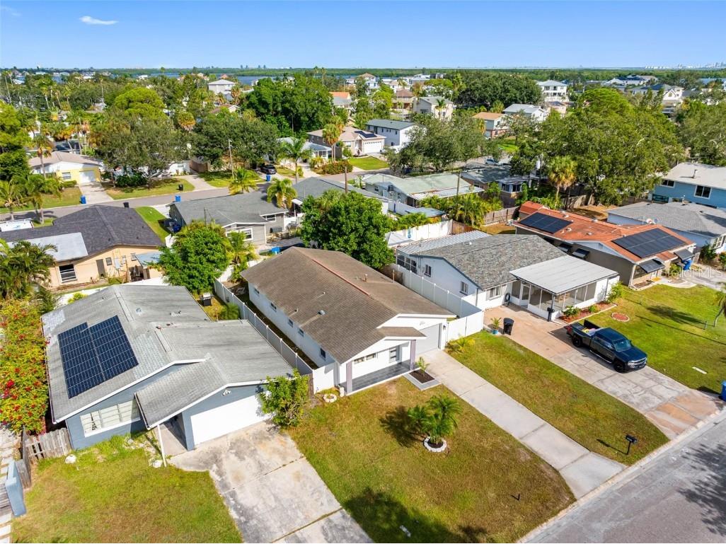 1861 Shore Acres Boulevard NE Saint Petersburg FL 33703 TB8448516 image49