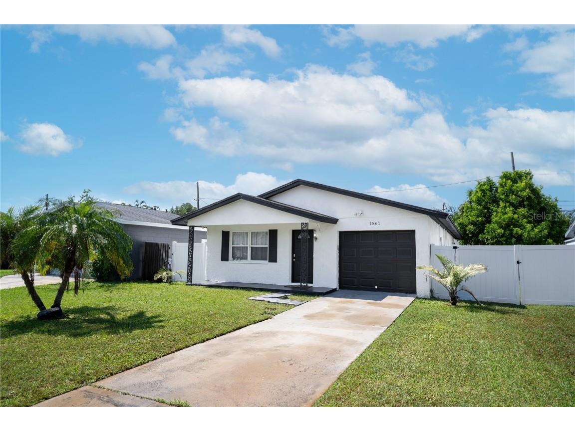 1861 Shore Acres Boulevard NE Saint Petersburg FL 33703 U8254530 image1