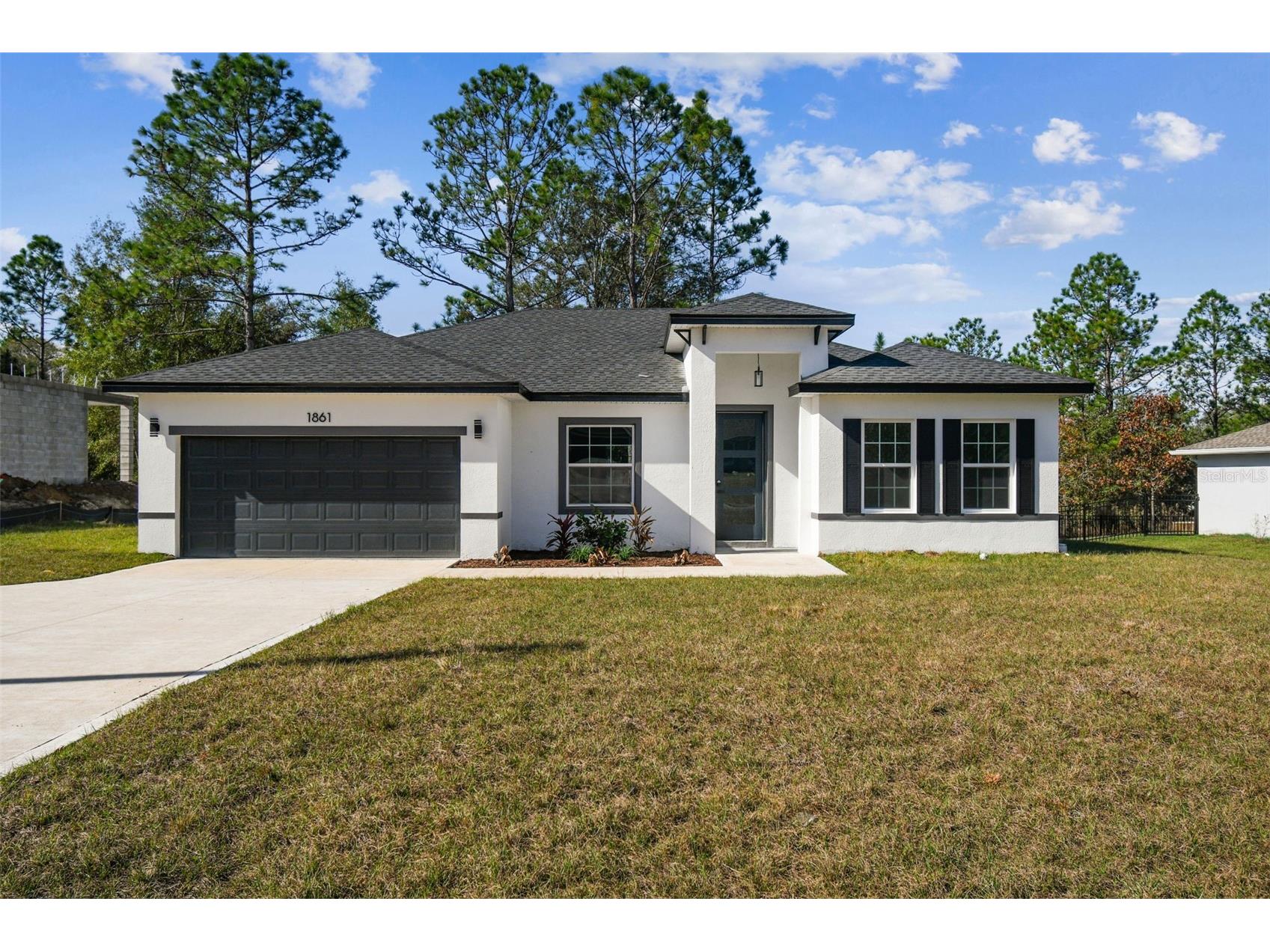 1861 W Hialeah Drive Citrus Springs FL 34434 O6366381 image1