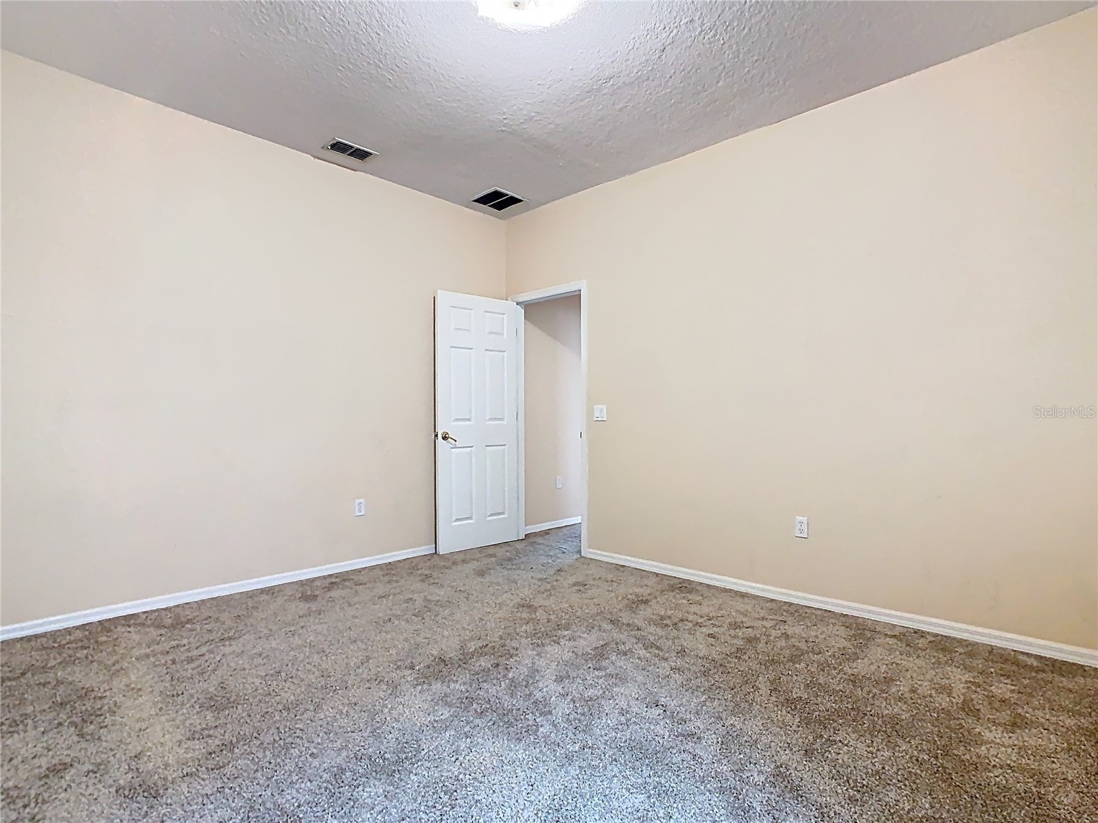 1861 Windward Oaks Court Kissimmee FL 34746 O6410386 image37