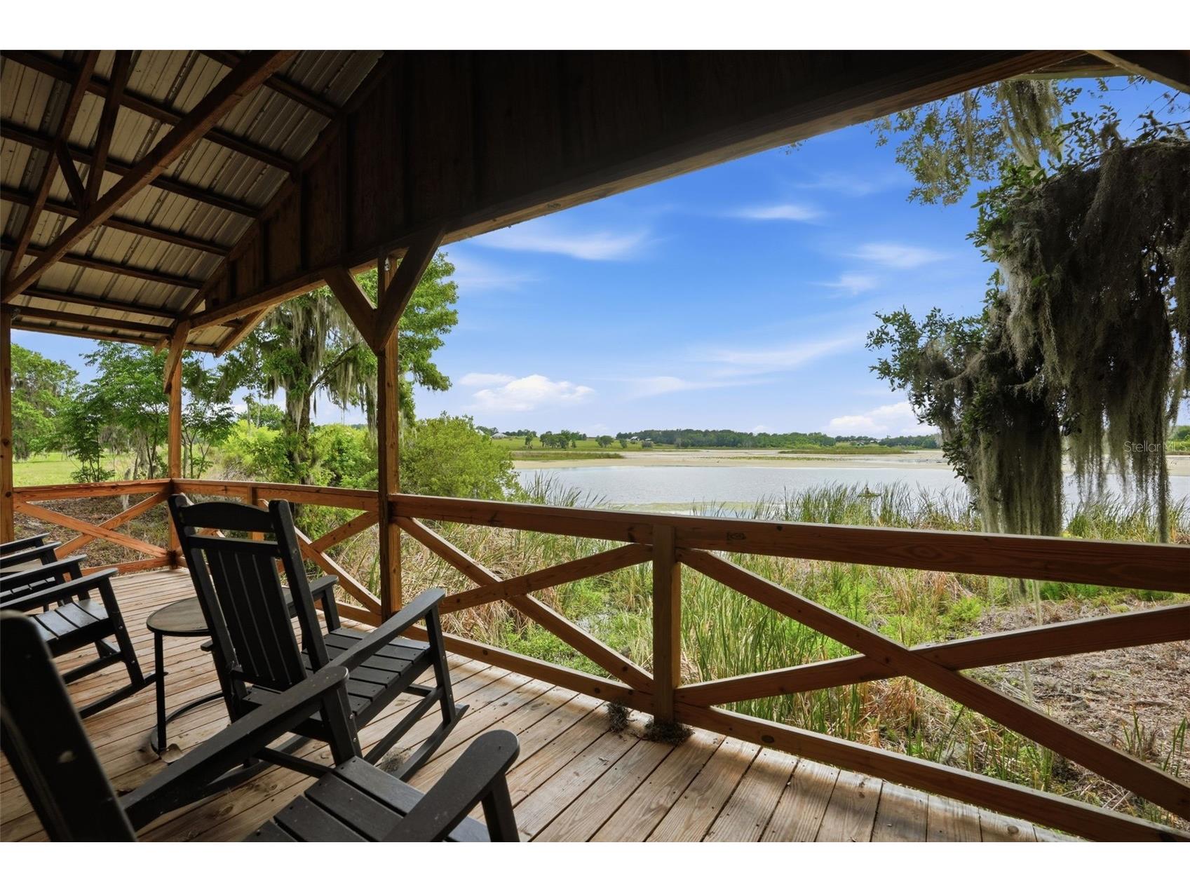18610 Townsend House Road Dade City FL 33523 - Middle lake W7884689 image2