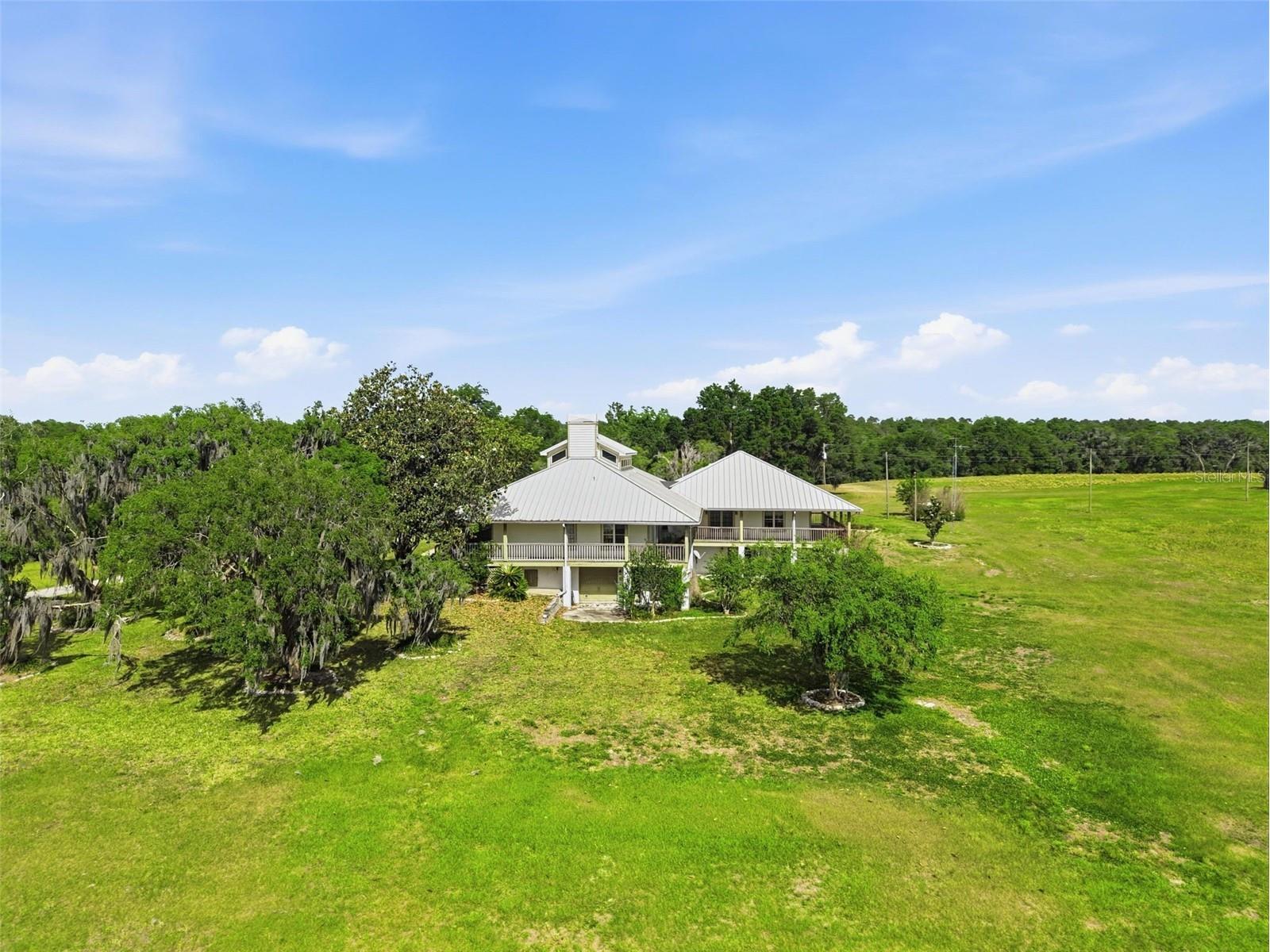 18610 Townsend House Road Dade City FL 33523 - Middle lake W7884689 image95