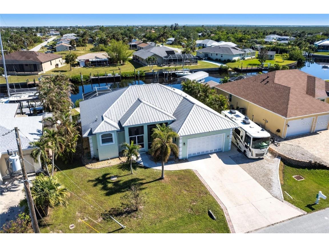 18614 Kerrville Circle Port Charlotte FL 33948 - HYATTSVILLE WATERWAY C7501283 image1