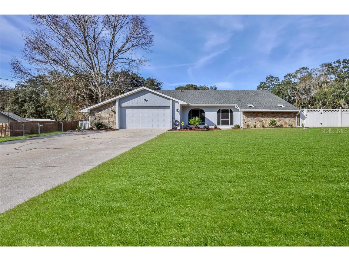 18619 Oak Way Drive Hudson FL 34667 W7847833 image1