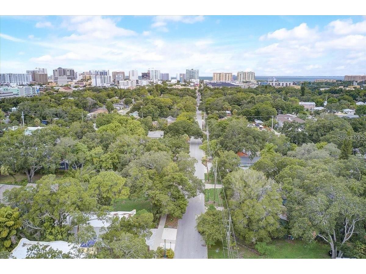 1862 6th Street Sarasota FL 34236 O6380883 image32