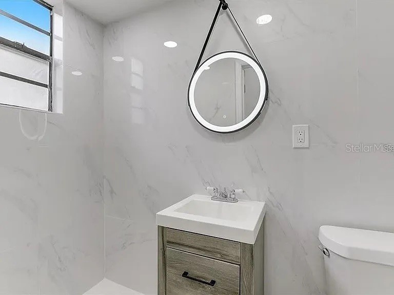 1862 6th Street Sarasota FL 34236 O6380988 image12