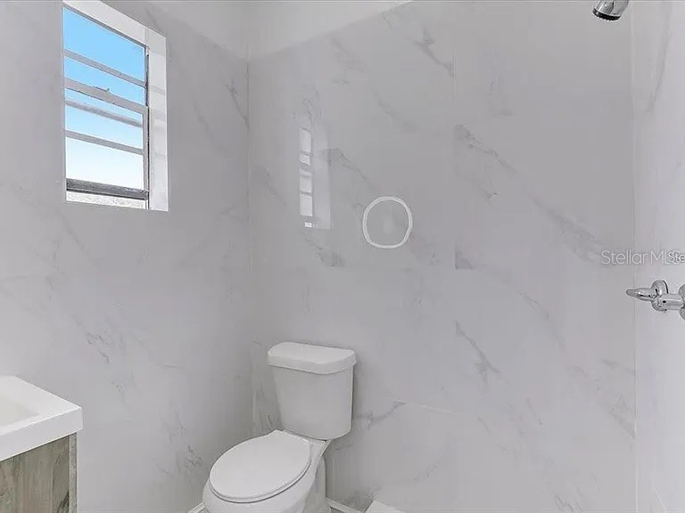 1862 6th Street Sarasota FL 34236 O6380988 image20