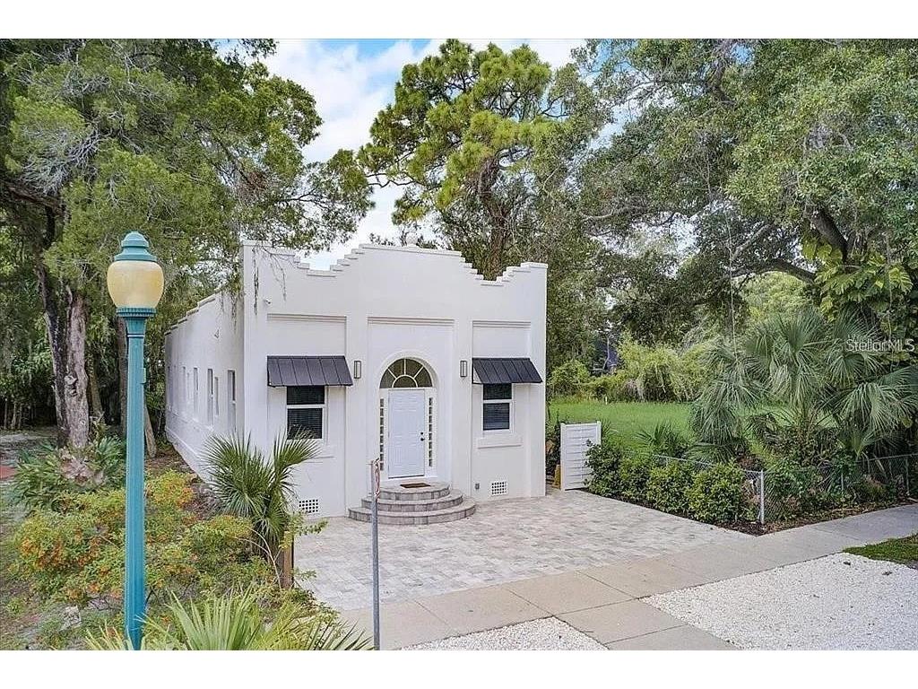 1862 6th Street Sarasota FL 34236 O6380988 image39