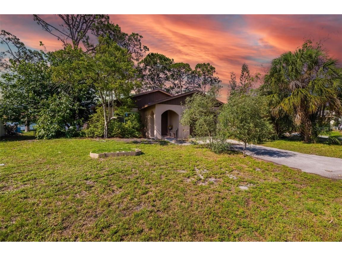 1862 Rita Street Sarasota FL 34231 A4654622 image1