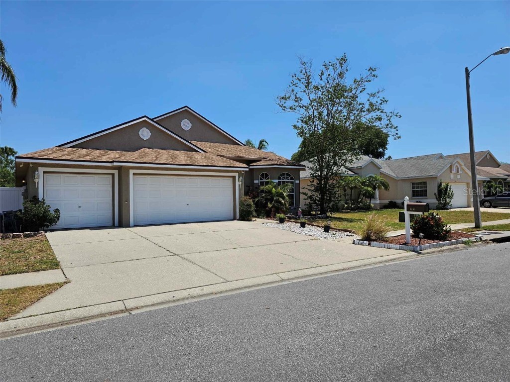 1862 Wood Bend Street Tarpon Springs FL 34689 O6198050 image1