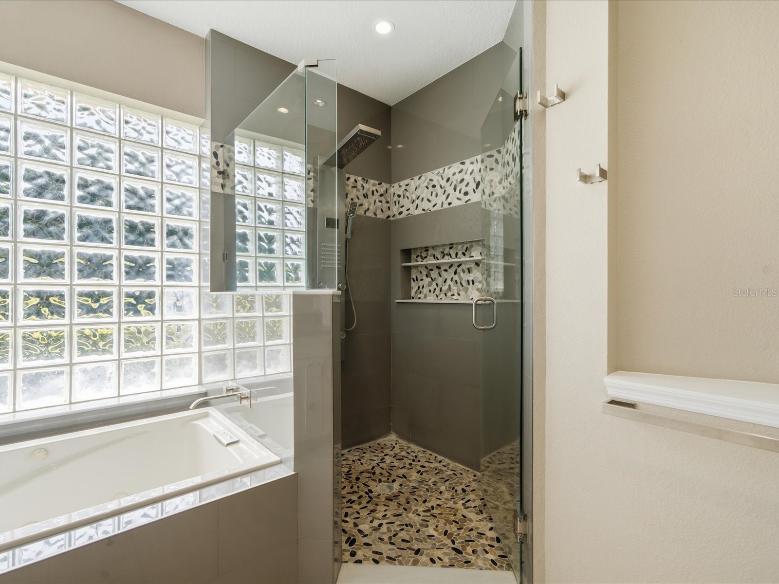18621 Avenue Capri Lutz FL 33558 TB8532036 image40