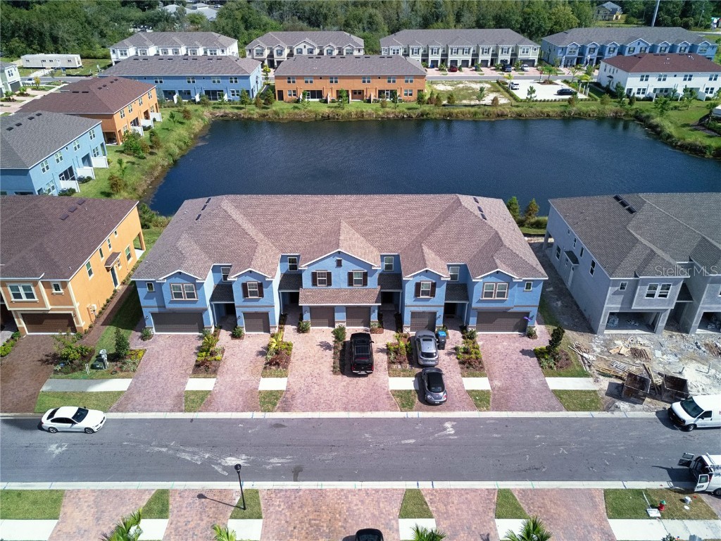 18622 Noble Caspian Drive Lutz FL 33558 - POND T3458005 image1