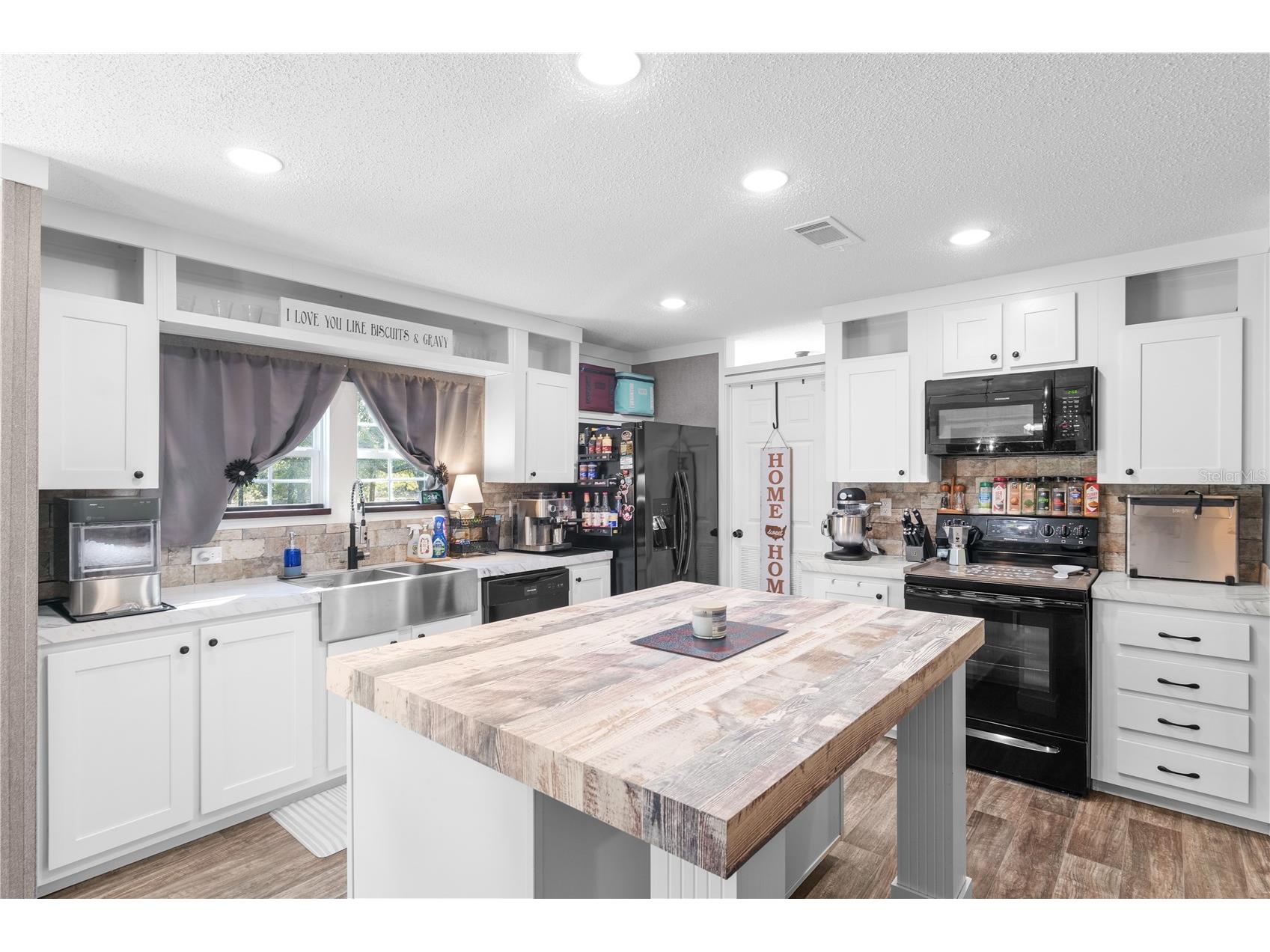 18625 Deason Drive Spring Hill FL 34610 W7882248 image8