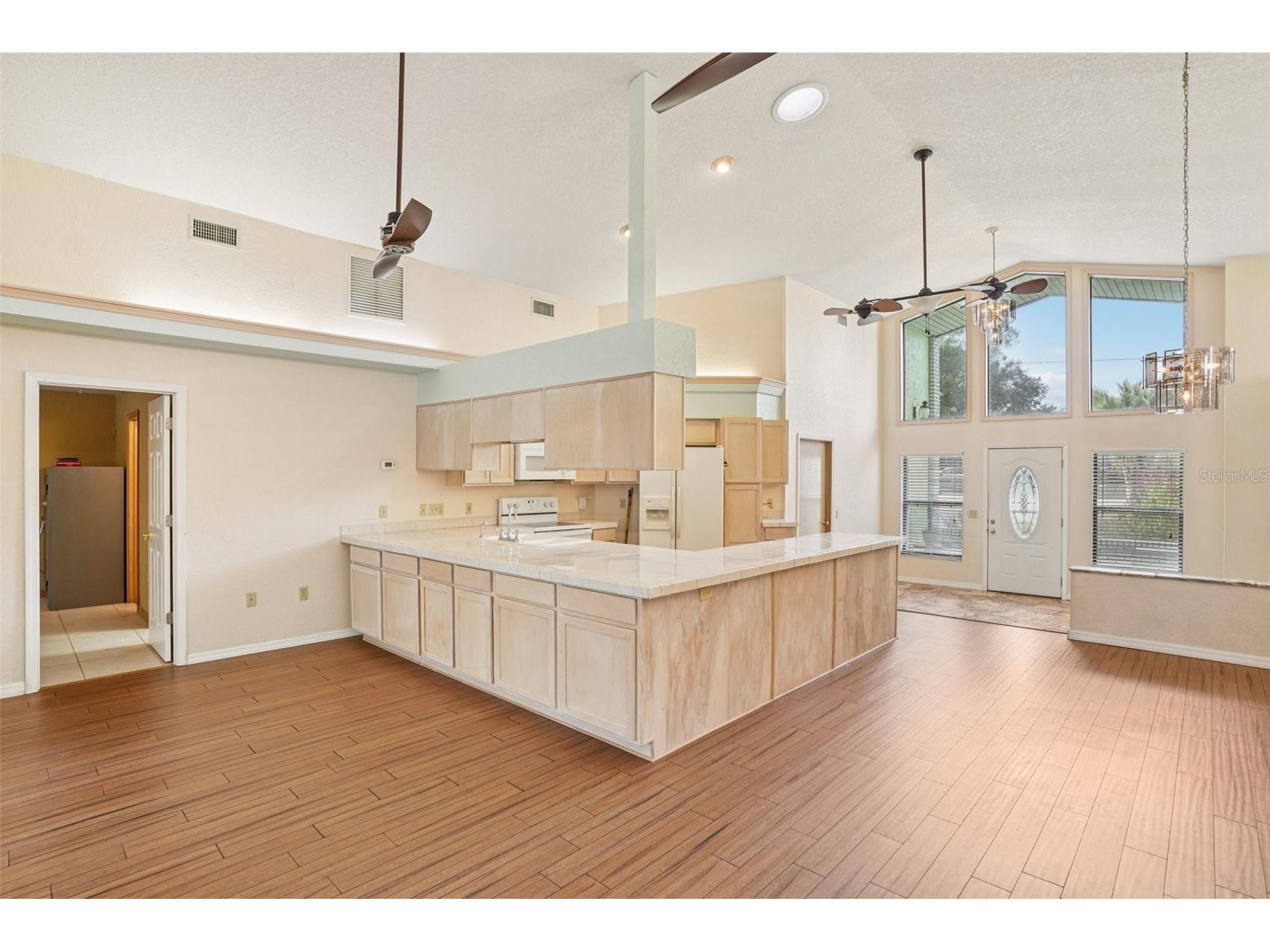 18628 SE 53rd Place Ocklawaha FL 32179 OM715457 image16