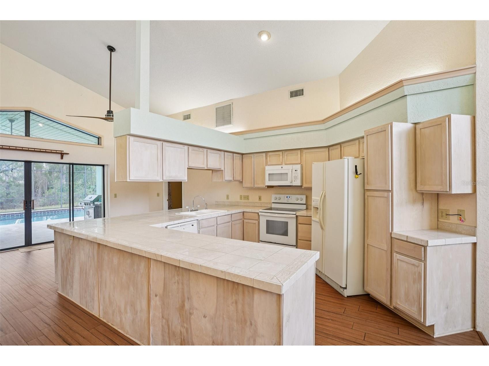 18628 SE 53rd Place Ocklawaha FL 32179 OM715457 image18