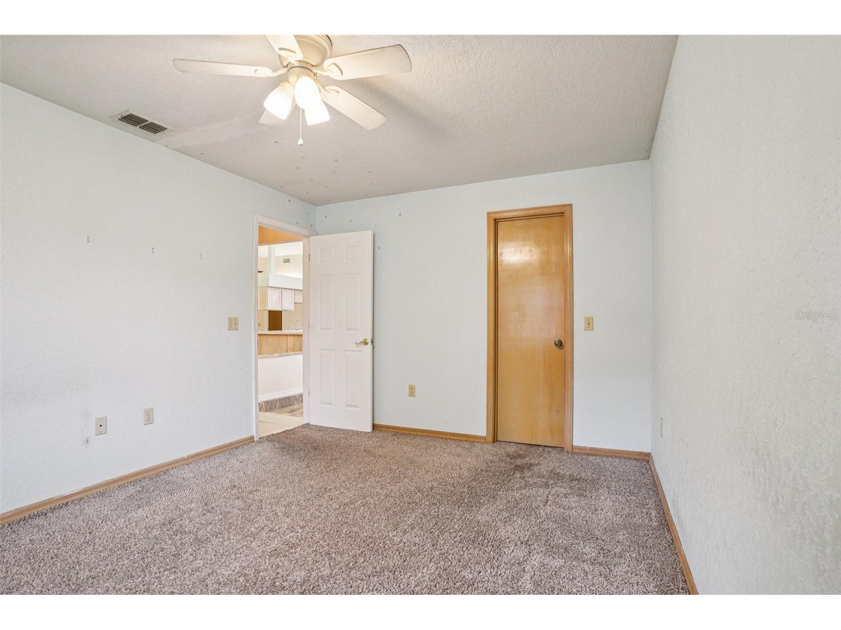 18628 SE 53rd Place Ocklawaha FL 32179 OM715457 image32