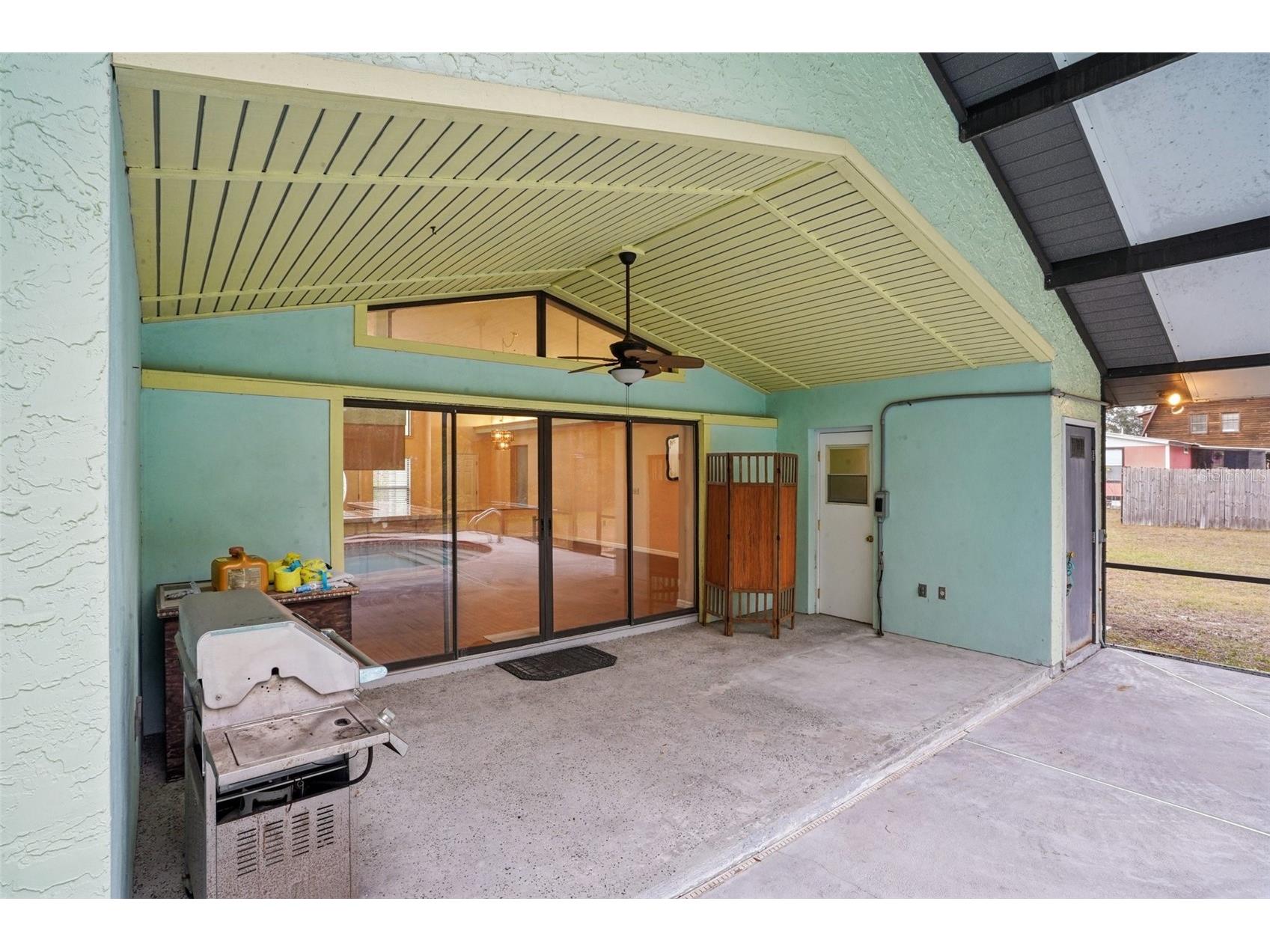 18628 SE 53rd Place Ocklawaha FL 32179 OM715457 image38