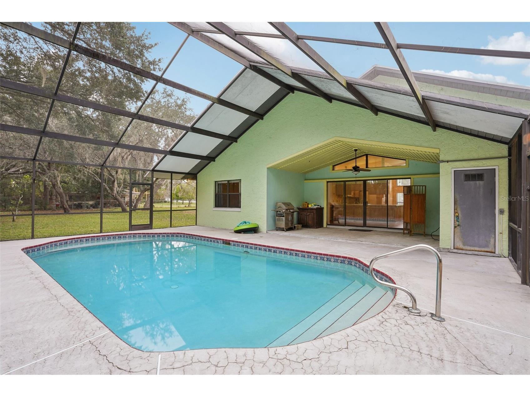 18628 SE 53rd Place Ocklawaha FL 32179 OM715457 image40