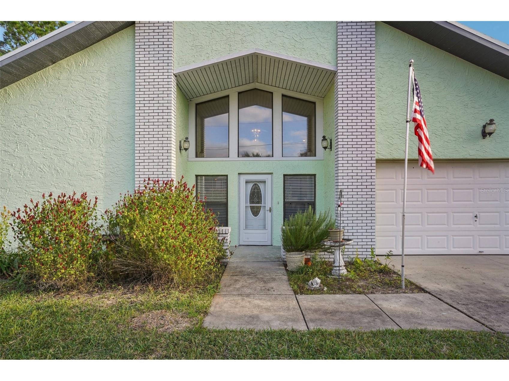 18628 SE 53rd Place Ocklawaha FL 32179 OM715457 image7