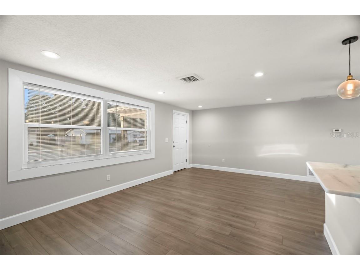 1863 12th Street SW Largo FL 33778 TB8447012 image6