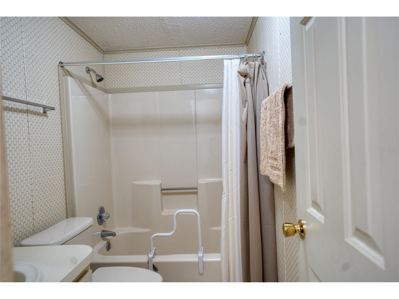 1863 W Schwartz Boulevard Lady Lake FL 32159 OM718202 image17
