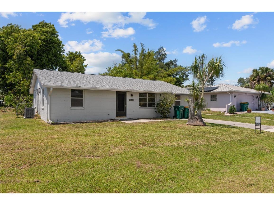 18634 Goodman Circle Port Charlotte FL 33948 C7491220 image1